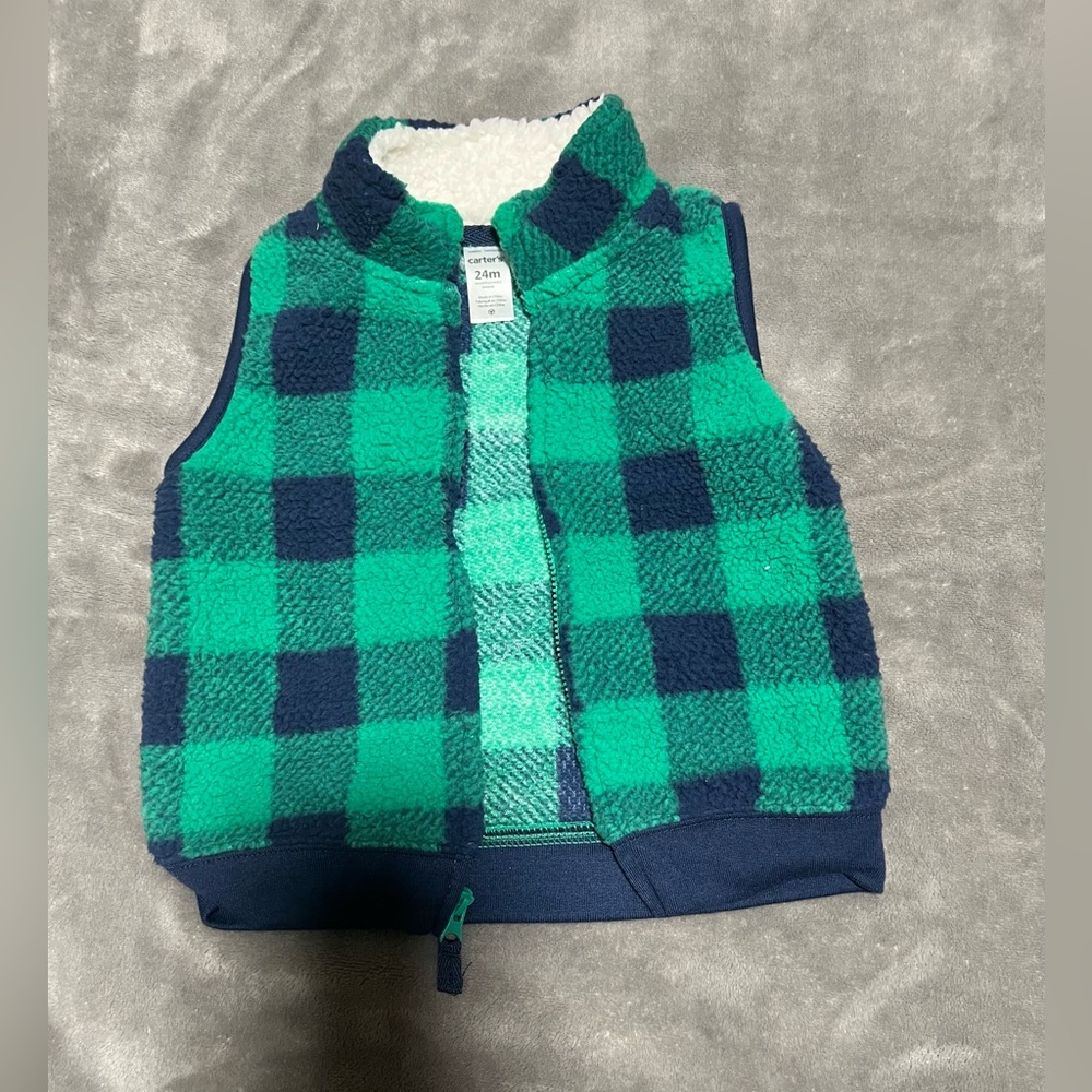 Carter’s 24 months boys vest